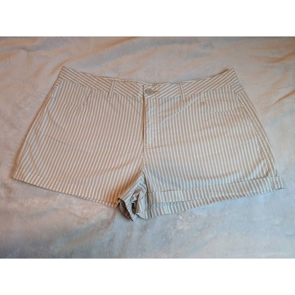 Mix & Co. New cuffed striped khaki shorts size XL *